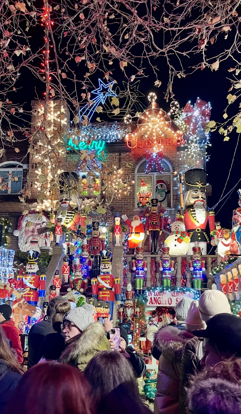Dyker Heights Christmas Lights Brooklyn